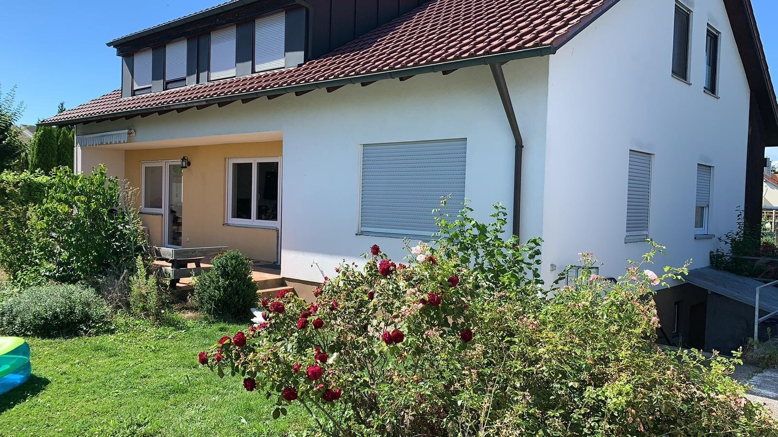 ****Attraktives Zweiparteienhaus in Laupheim - solide Kapitalanlage mit vielseitigen Nutzungsmöglichkeiten ****Attraktives Zweiparteienhaus in Laupheim - solide Kapitalanlage mit vielseitigen Nutzungsmöglichkeiten